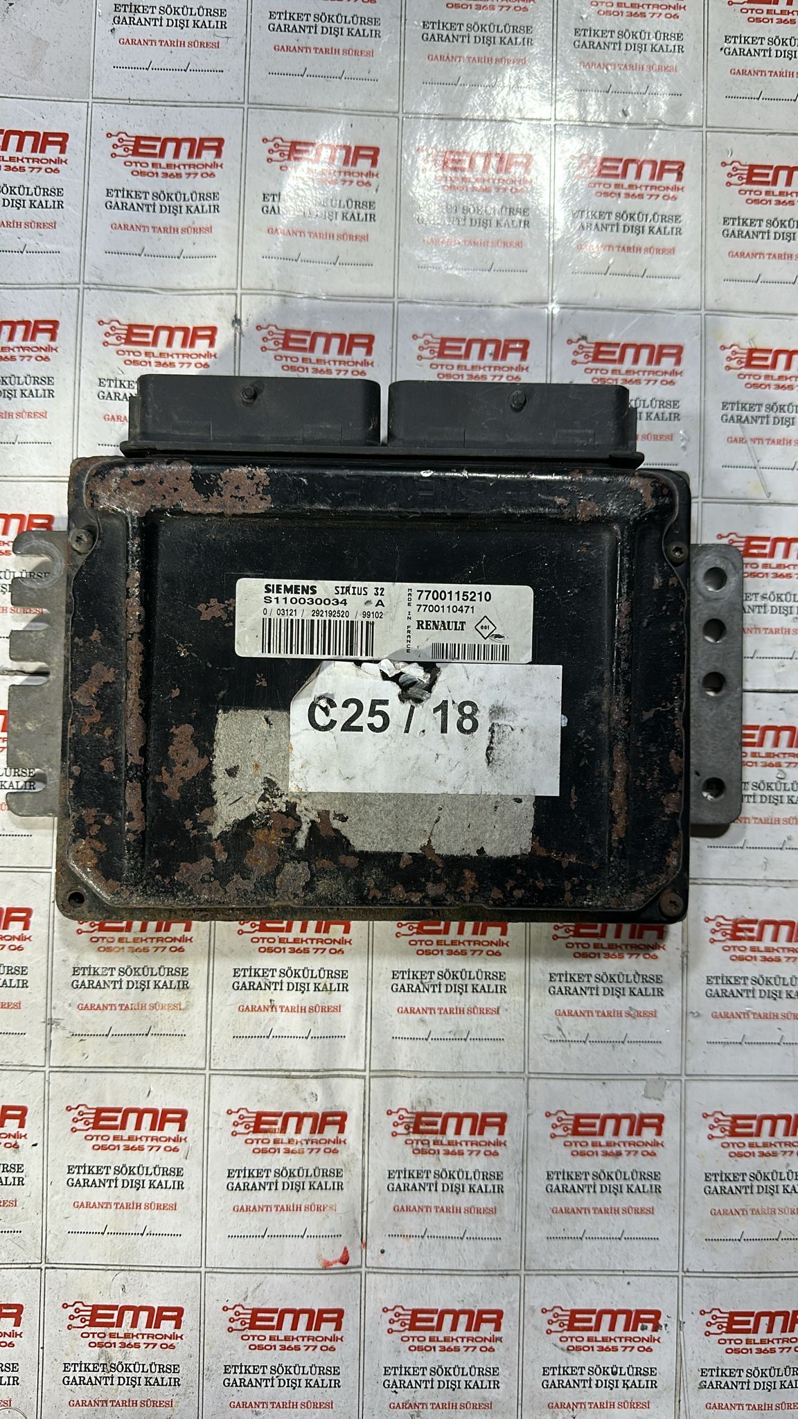 RENAULT MEGANE 1 CLİO SYMBOL SCENİC DÜZ VİTES MOTOR BEYNİ SİRÜS32